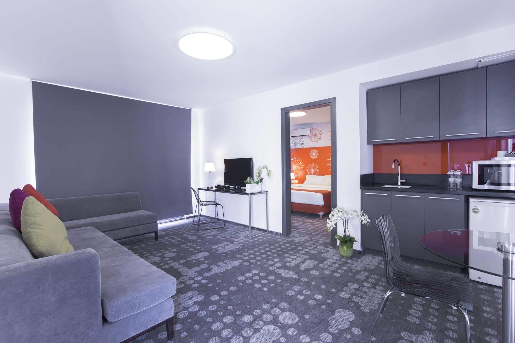 35 Rooms Beirut Bagian luar foto
